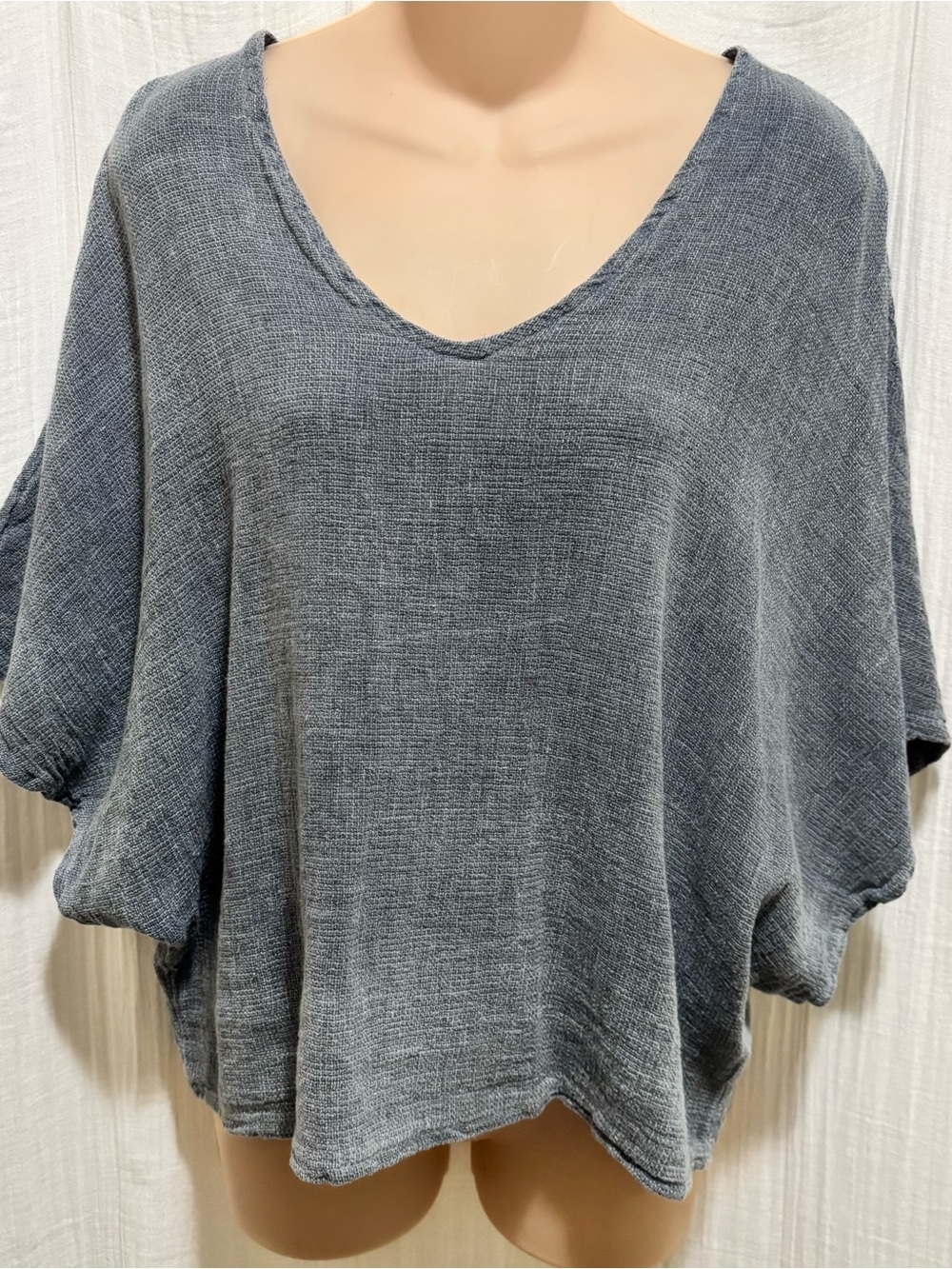 Meo Meli Italy Oversized Linen V-Neck Batwing Top — Blue Gray size L